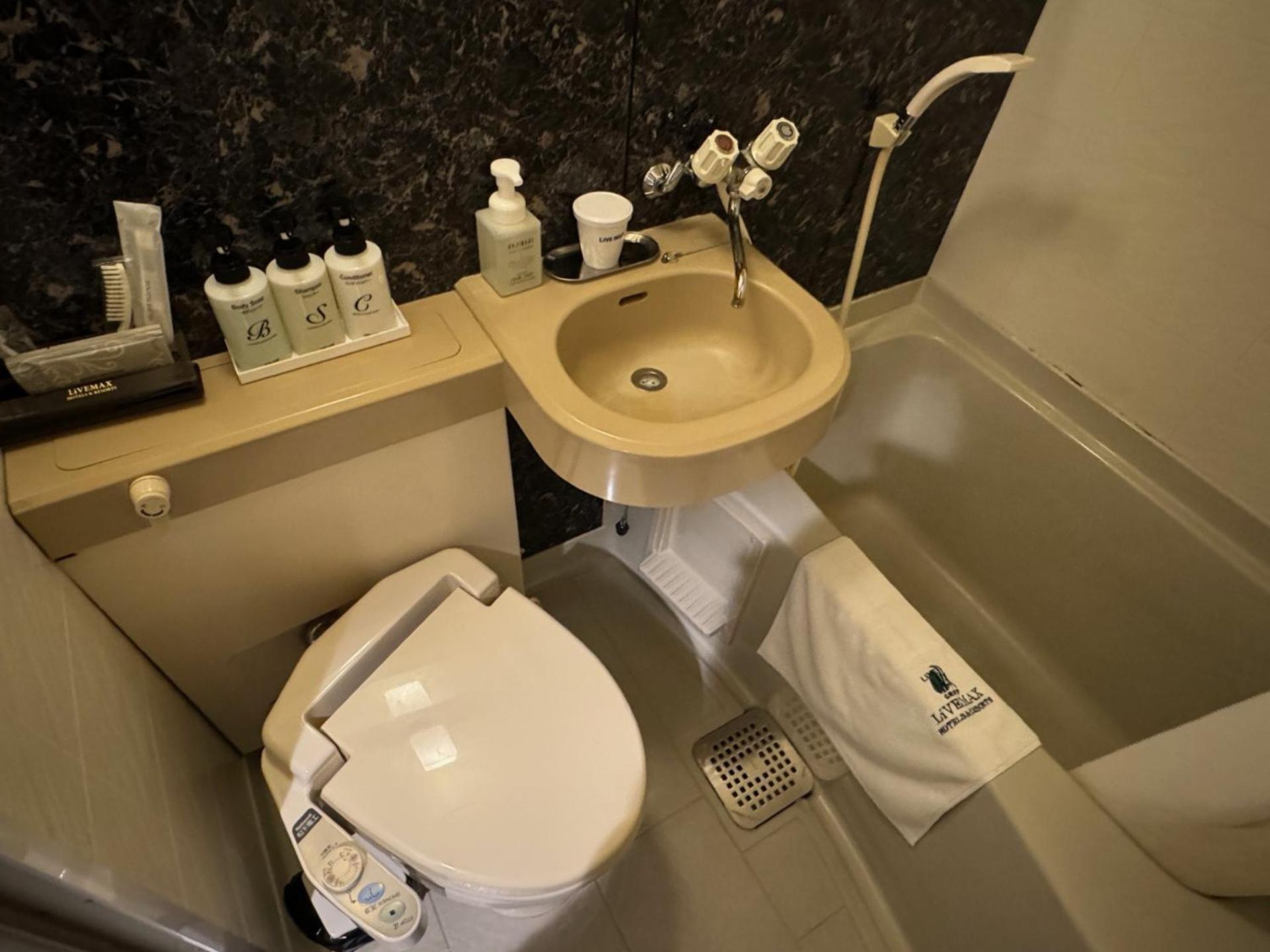 Hotel Livemax Kyoto Gojo Экстерьер фото